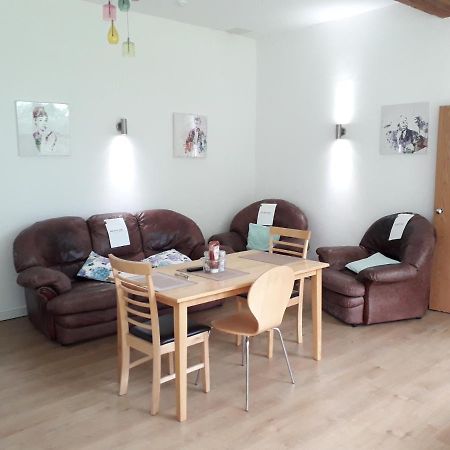 Brook Barn B&B Hale  Dış mekan fotoğraf