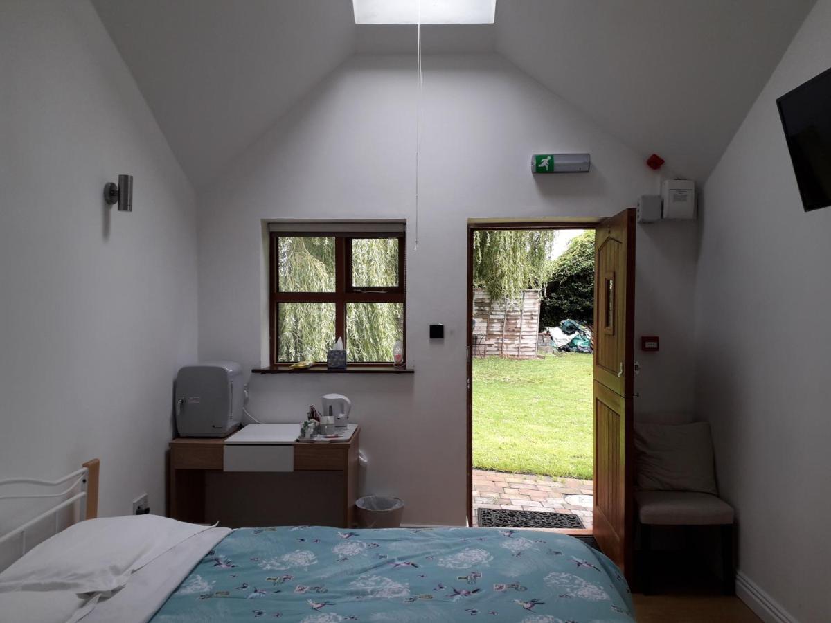 Brook Barn B&B Hale  Dış mekan fotoğraf