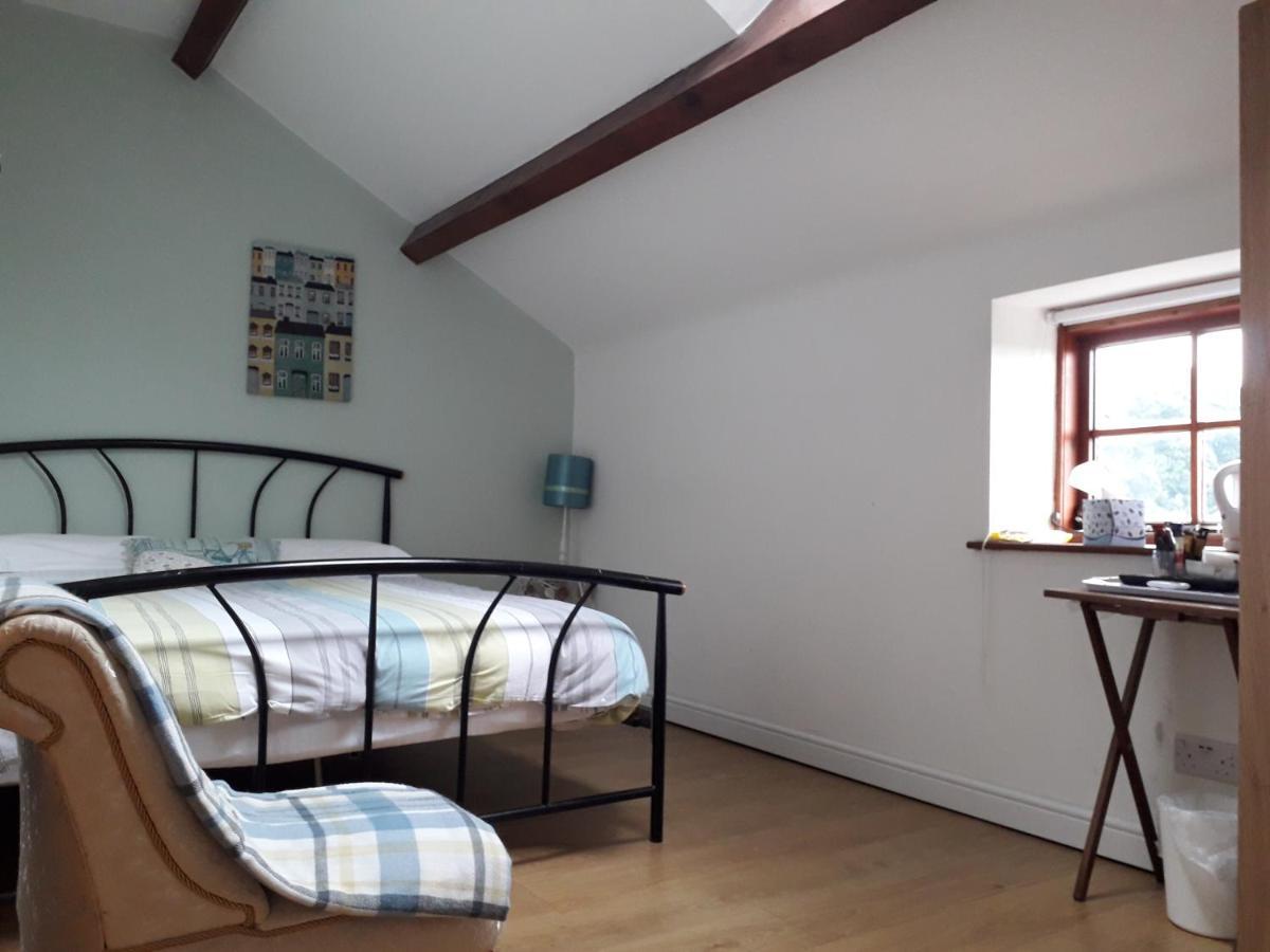 Brook Barn B&B Hale  Dış mekan fotoğraf