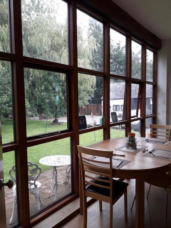 Brook Barn B&B Hale  Dış mekan fotoğraf