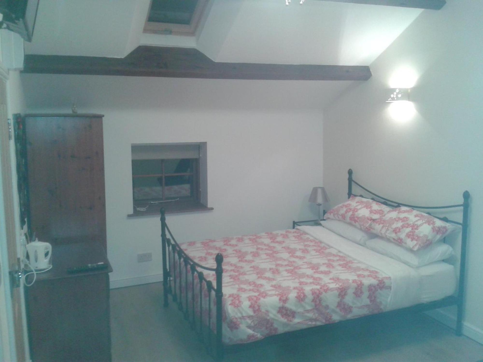 Brook Barn B&B Hale  Oda fotoğraf