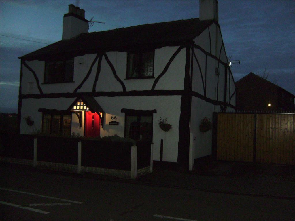 Brook Barn B&B Hale  Dış mekan fotoğraf