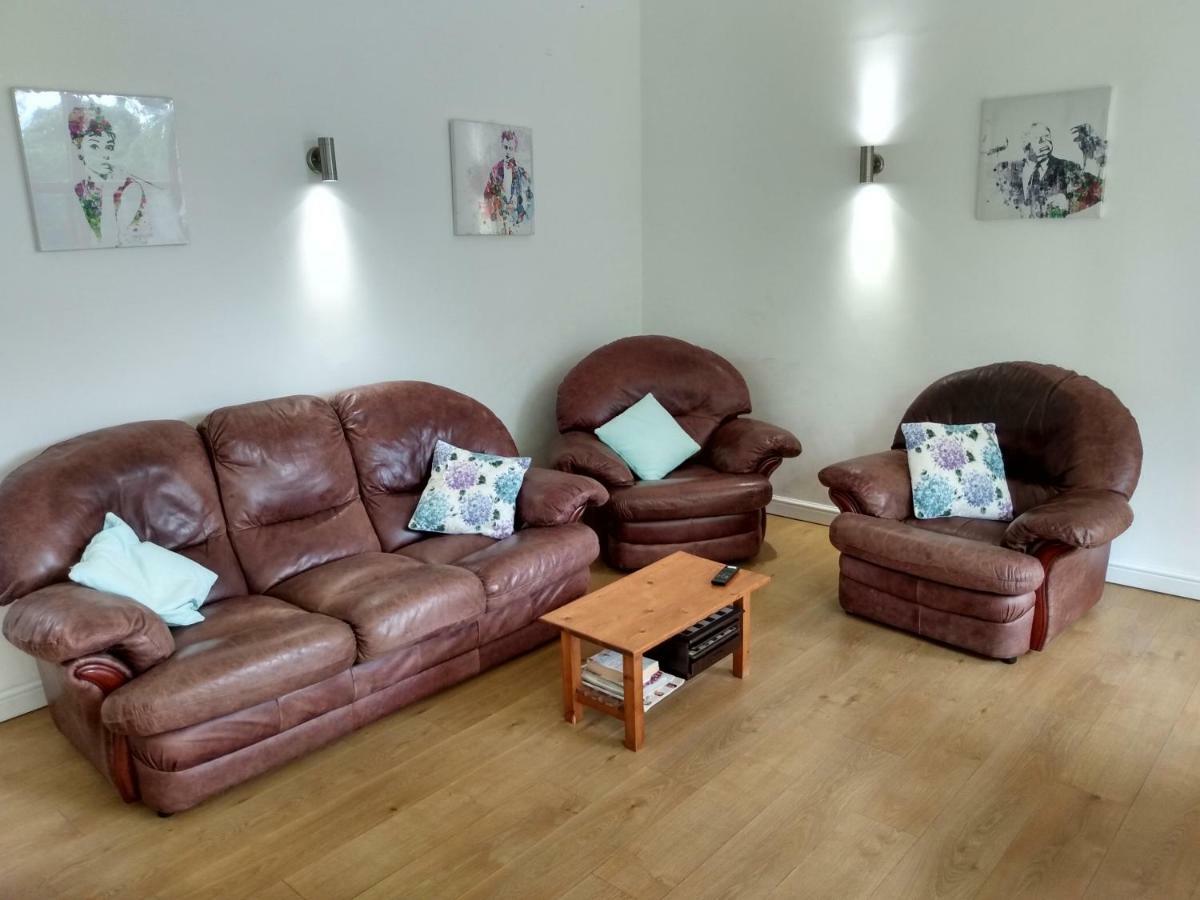Brook Barn B&B Hale  Dış mekan fotoğraf